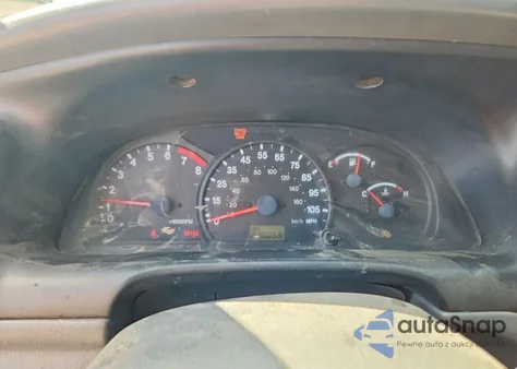 1999 Chevrolet Tracker z USA, uszkodzony, nr VIN 2CNBJ13C2X6921196